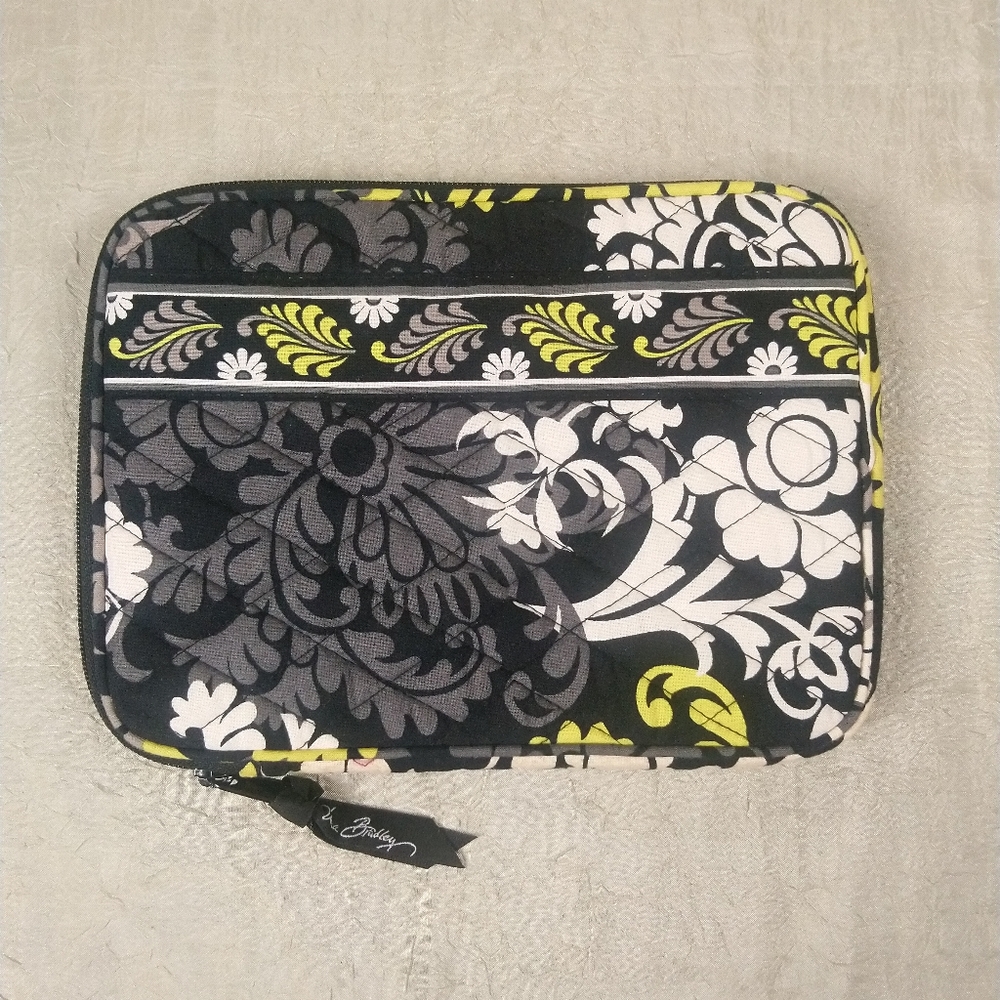 Vera Bradley Tablet Bookcase. - image 1